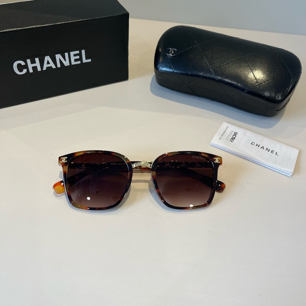Chanel Large Frame Sunglasses - Picture 3 of 6